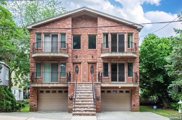 500 Lewis St #b, West Fort Lee, NJ 07024