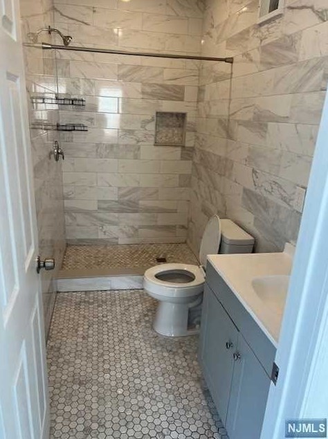 228 Palisade Ave, Outwater NJ  07026-2928 exterior