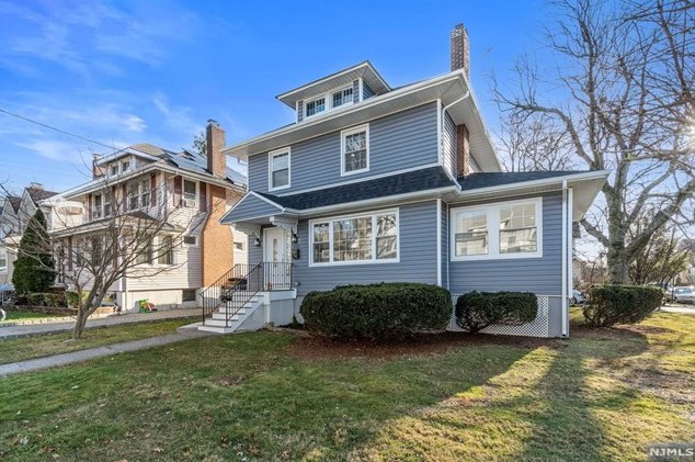 222 Chestnut Ave, Bogota, NJ 07603