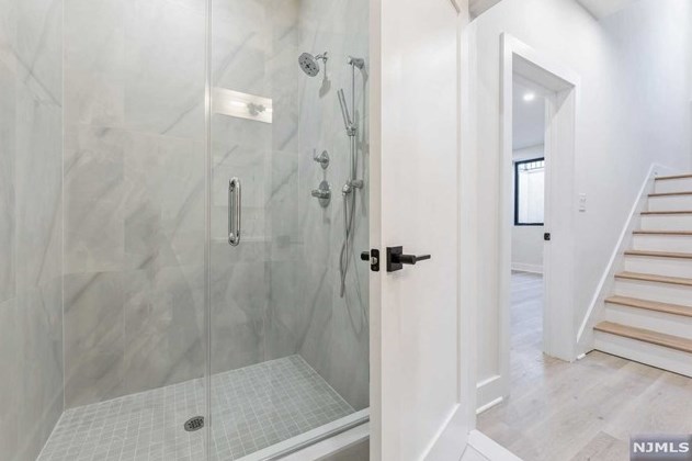 129 Lylewood Dr, Tenafly NJ  07670-1908 exterior