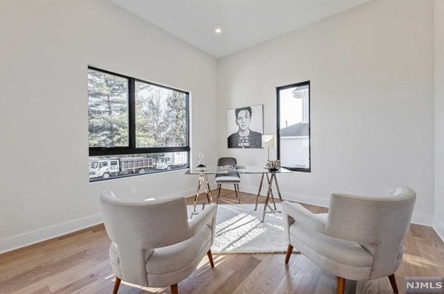 129 Lylewood Dr, Tenafly NJ  07670-1908 exterior