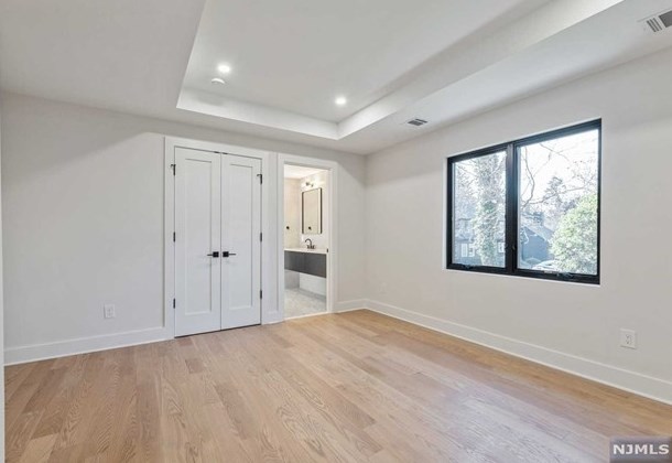 129 Lylewood Dr, Tenafly NJ  07670-1908 exterior