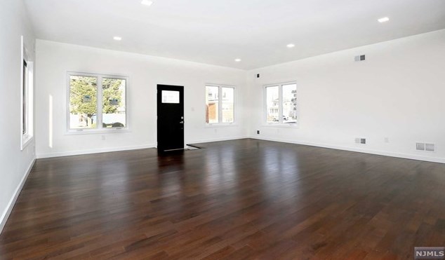 262 Wilson St, Hackensack NJ  07601-3024 exterior