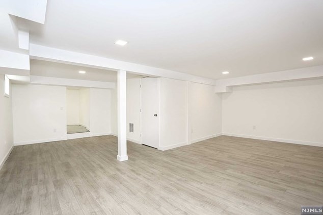 262 Wilson St, Hackensack NJ  07601-3024 exterior
