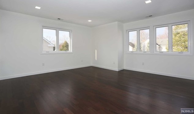 262 Wilson St, Hackensack NJ  07601-3024 exterior