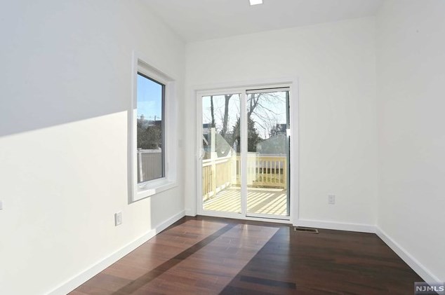 262 Wilson St, Hackensack NJ  07601-3024 exterior