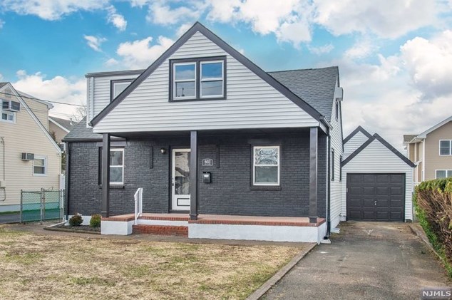 603 Elm Ave, Saddle Brook, NJ 07663