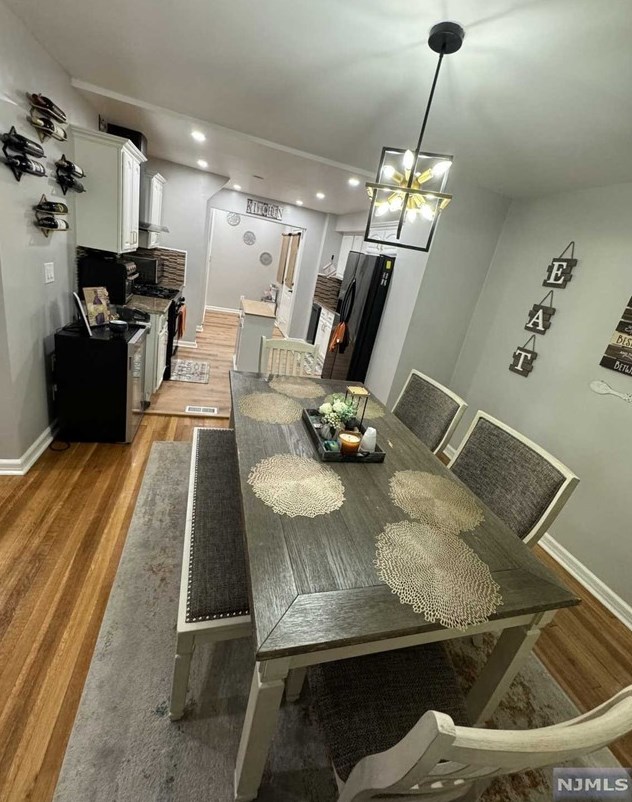 147 Bedford Ave, Teaneck NJ  07666-5904 exterior