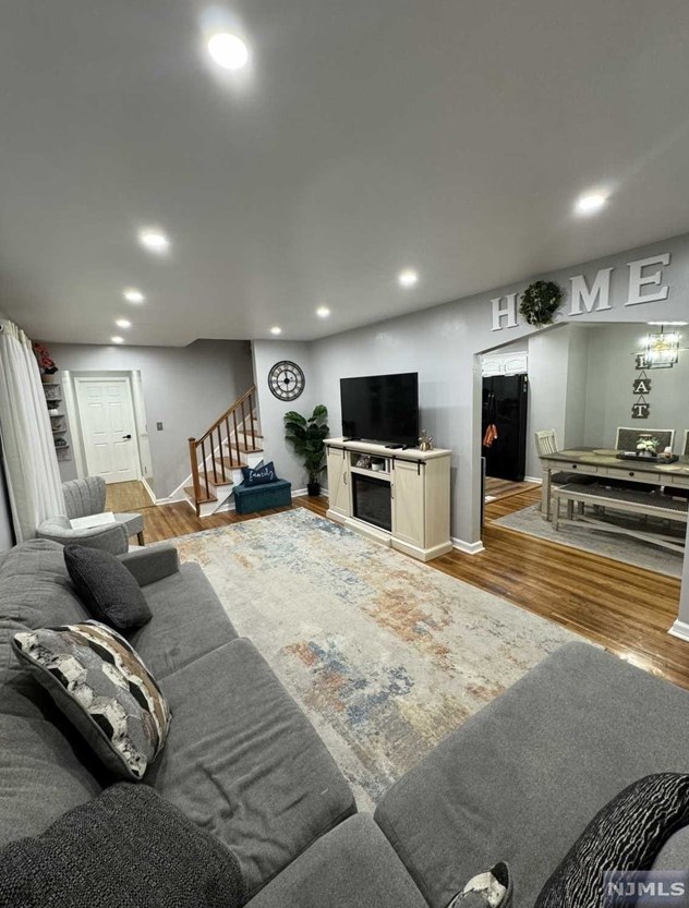 147 Bedford Ave, Teaneck NJ  07666-5904 exterior