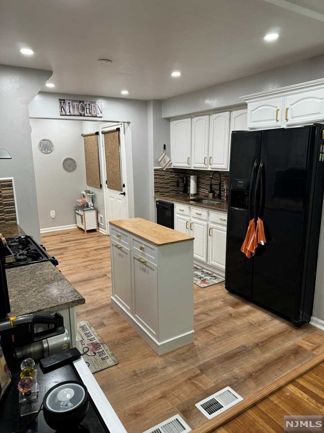 147 Bedford Ave, Teaneck NJ  07666-5904 exterior