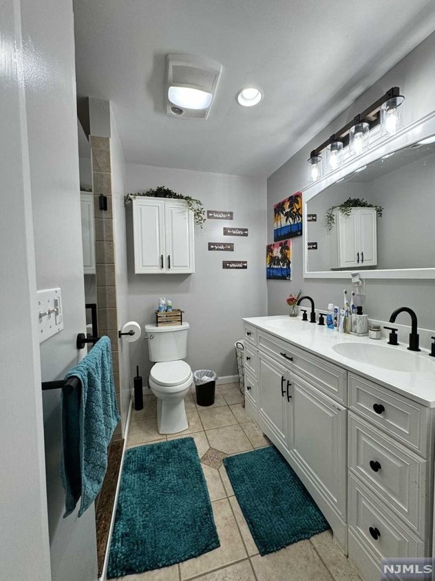 147 Bedford Ave, Teaneck NJ  07666-5904 exterior