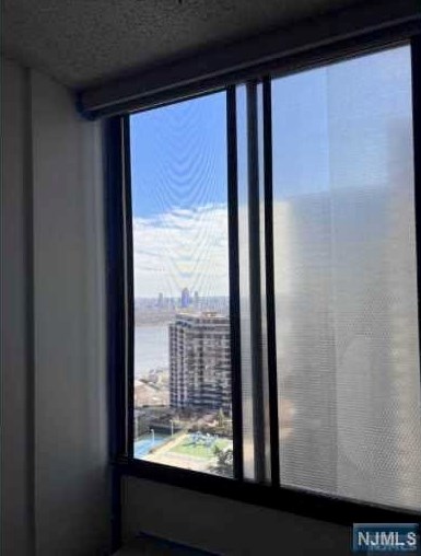 300 Winston Dr Apt 2112, Cliffside Park, NJ 07010