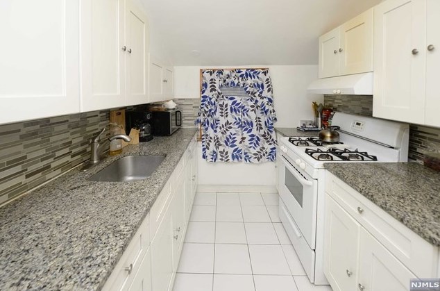 179 Trimble Ave, Clifton, NJ 07011