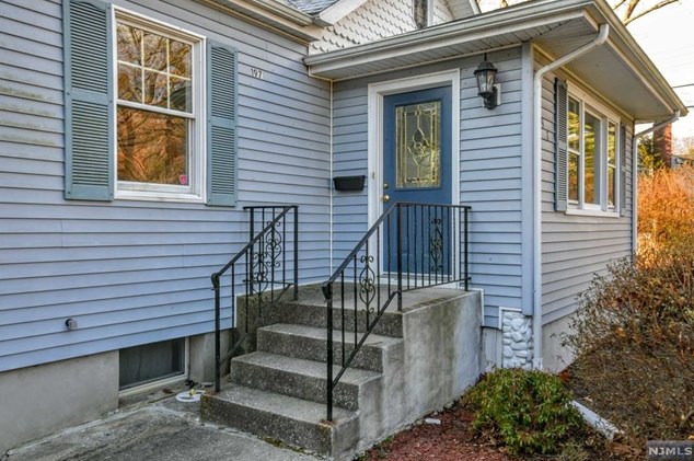 197 Lincoln Ave, Hillsdale, NJ 07642