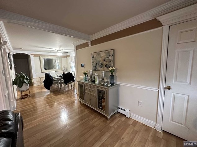 158 Oak St, Paterson NJ  07501-3121 exterior