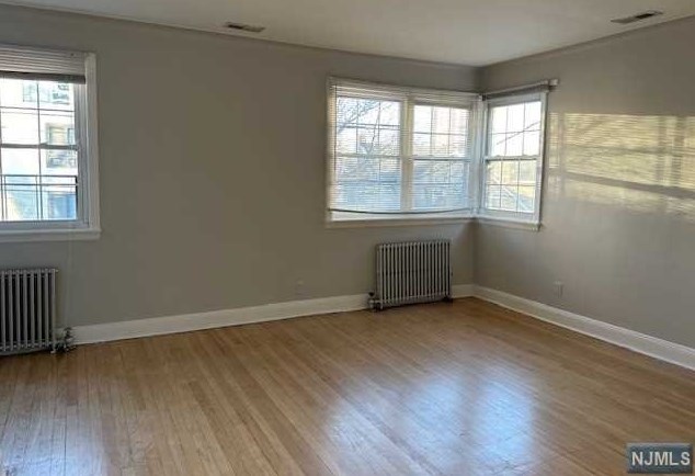 252 Wayne Ave #2nd Fl, Cliffside Park, NJ 07010