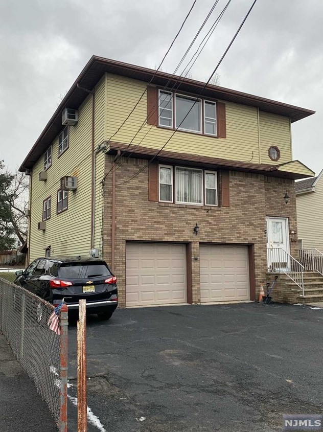 120 Liberty St, Lodi, NJ 07644