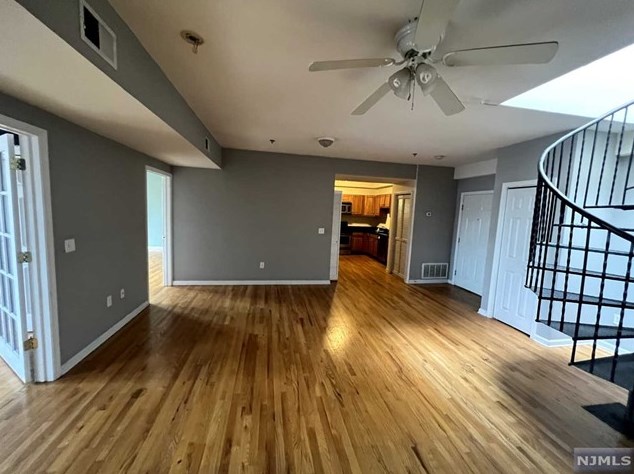 3519 Park Ave, Union City NJ  07087-6029 exterior