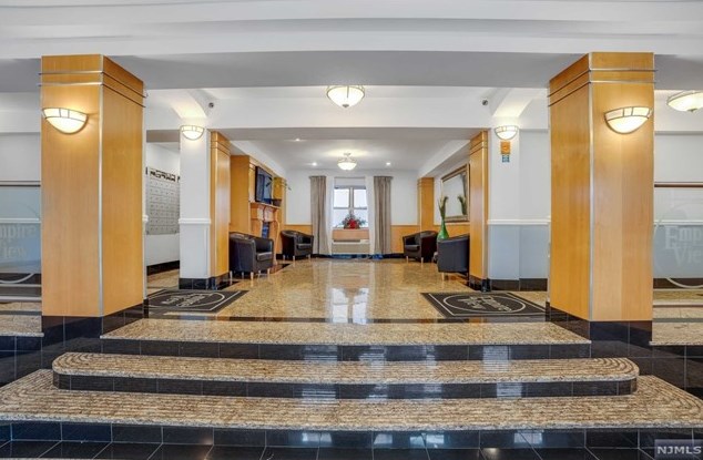70 S Munn Ave #1013, East Orange, NJ 07018