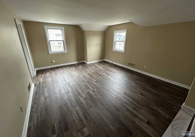 61 Ekings Ave, Paterson, NJ 07506