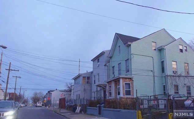 114 Warren St #2, Paterson, NJ 07524
