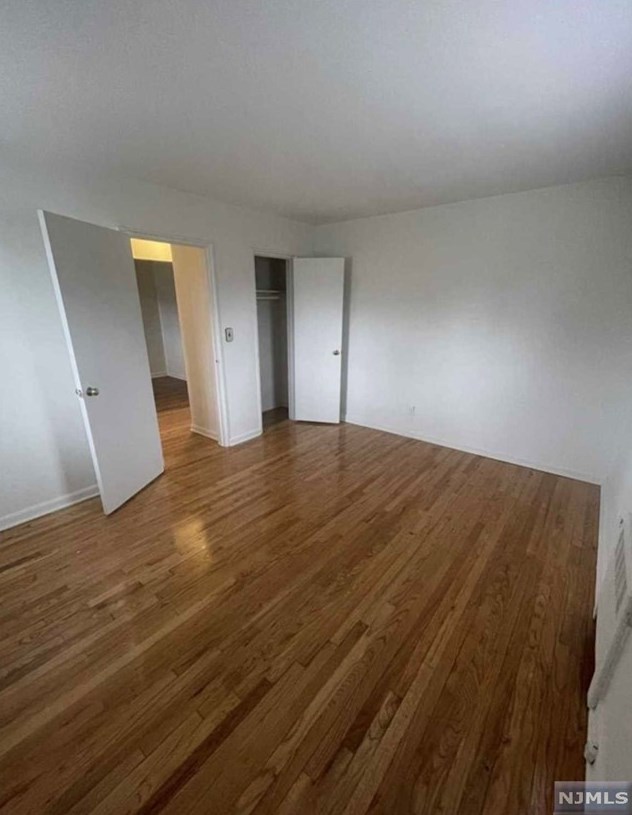 241 W Passaic St #8a, Rochelle Park, NJ 07662