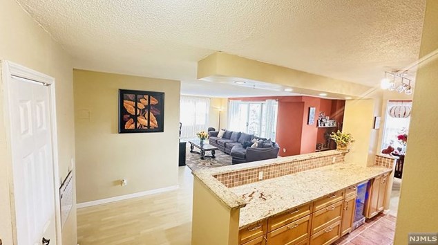 555 North Ave #2e, West Fort Lee, NJ 07024