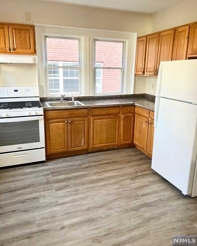 309 Kinderkamack Rd, Westwood NJ  07675-2219 exterior