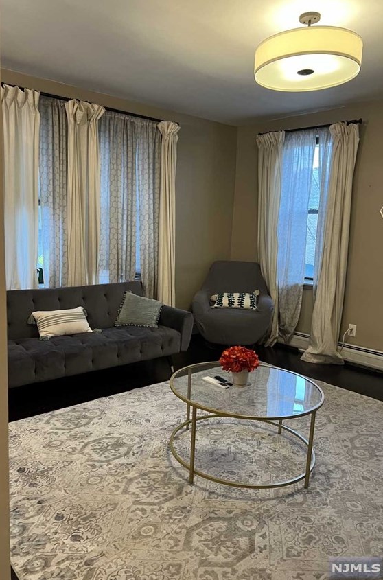 553 Undercliff Ave #3, Edgewater, NJ 07020