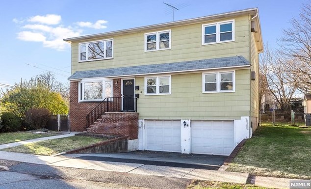 3 Nancy Pl, Bloomfield, NJ 07003-5231