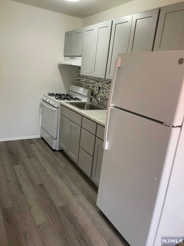 425 Madison Ave. #53, N Milford, NJ 07646
