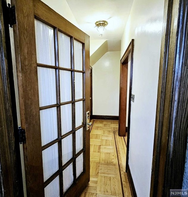 2211 Dietz Pl, North Bergen, NJ 07047