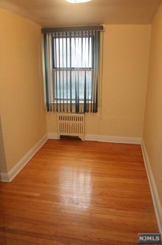 735 Elm Ave, Teaneck NJ  07666-2324 exterior