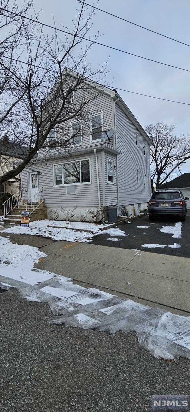 115 Home Pl #1, Lodi, NJ 07644