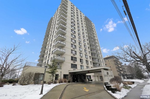 307 Prospect Ave #2a, Hackensack, NJ 07601