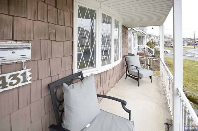 431 Van Luyn Terrace, Saddle Brook, NJ 07663