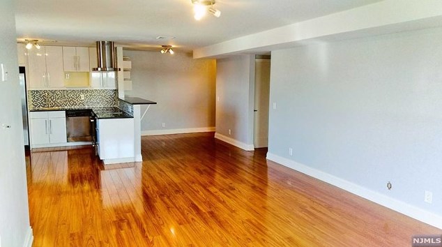 633 Palisade Ave Apt 6e, Cliffside Park, NJ