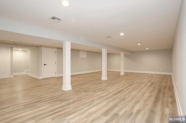 36 Amy Ct, Westwood NJ  07677-8001 exterior