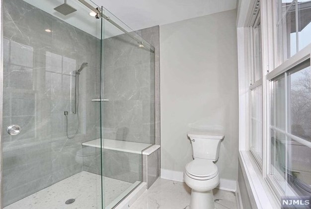 36 Amy Ct, Westwood NJ  07677-8001 exterior