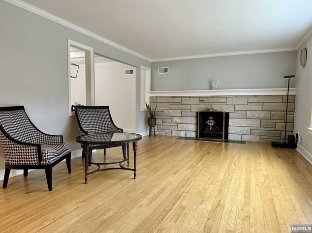710 Neill Ct, Oradell, NJ 07649