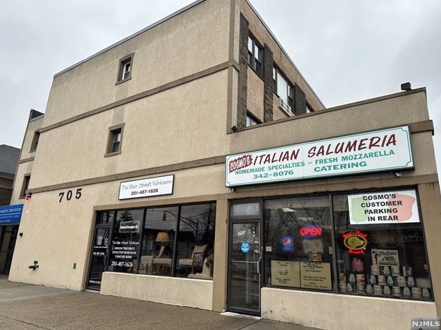 705 Main St #2b, Hackensack, NJ 07601