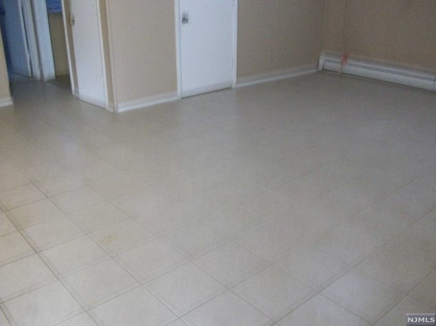 1297 Inwood Ter, West Fort Lee, NJ 07024