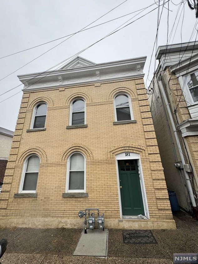 181 Macarthur Ave #2, Outwater, NJ 07026