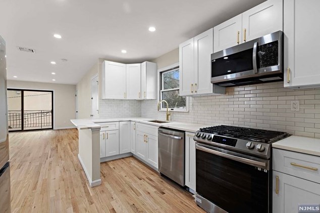 9001 Smith Ave, North Bergen, NJ 07047