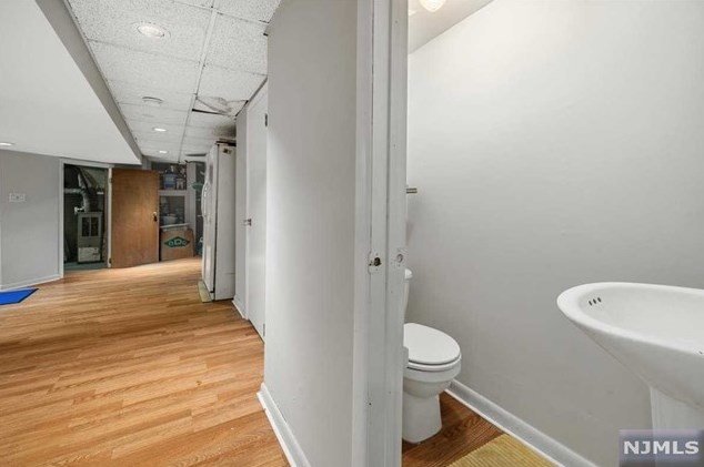 16 Morse Ave, Rutherford NJ  07070-1229 exterior