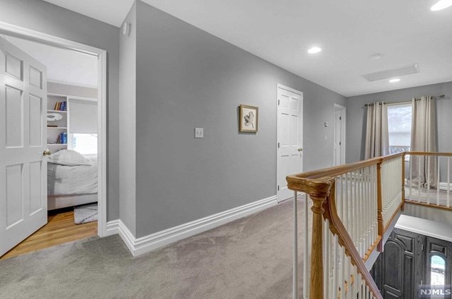 852 Hillsdale Ave, Hillsdale NJ  07642-1233 exterior