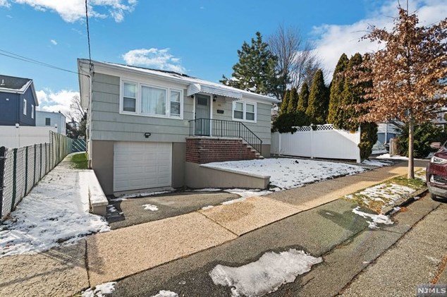 45 Inman Pl, North Arlington, NJ 07031