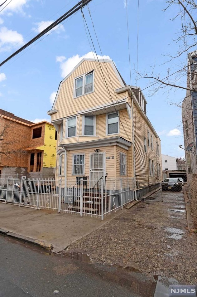833 S 19th St, Newark, NJ 07108