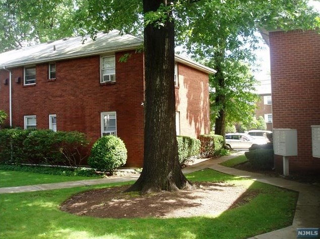 276-278 Teaneck Rd #1-f, Ridgefield Park, NJ 07660