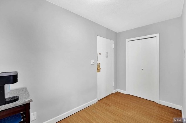 150 Overlook Ave, Hackensack NJ  07601-2203 exterior
